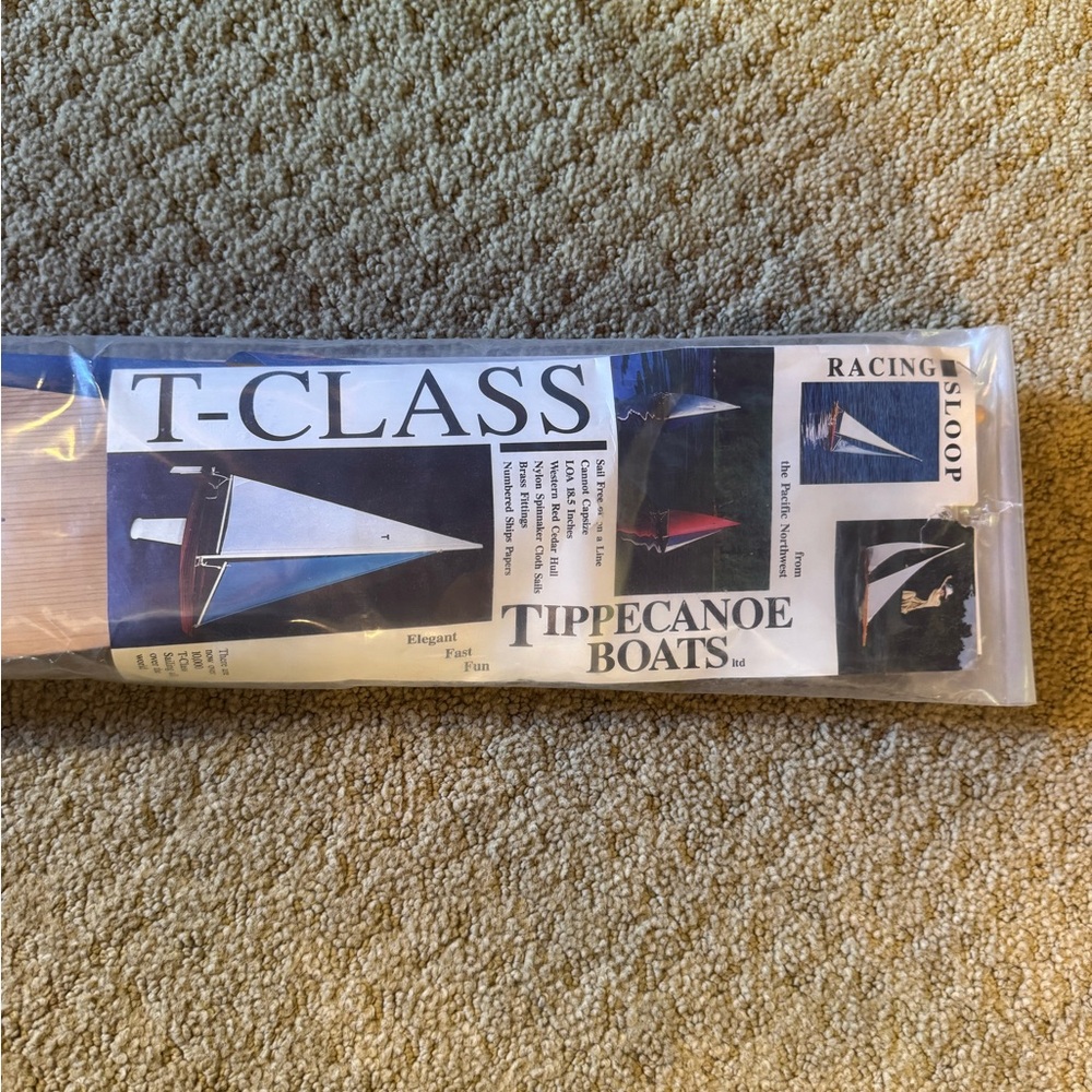 NWT Tippecanoe Boats T-Class Racing Sloop - Blue and White